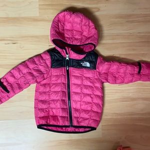 North Face Thermoball hooded jacket